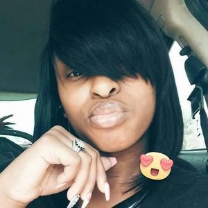 Meet your Posher, Lucy